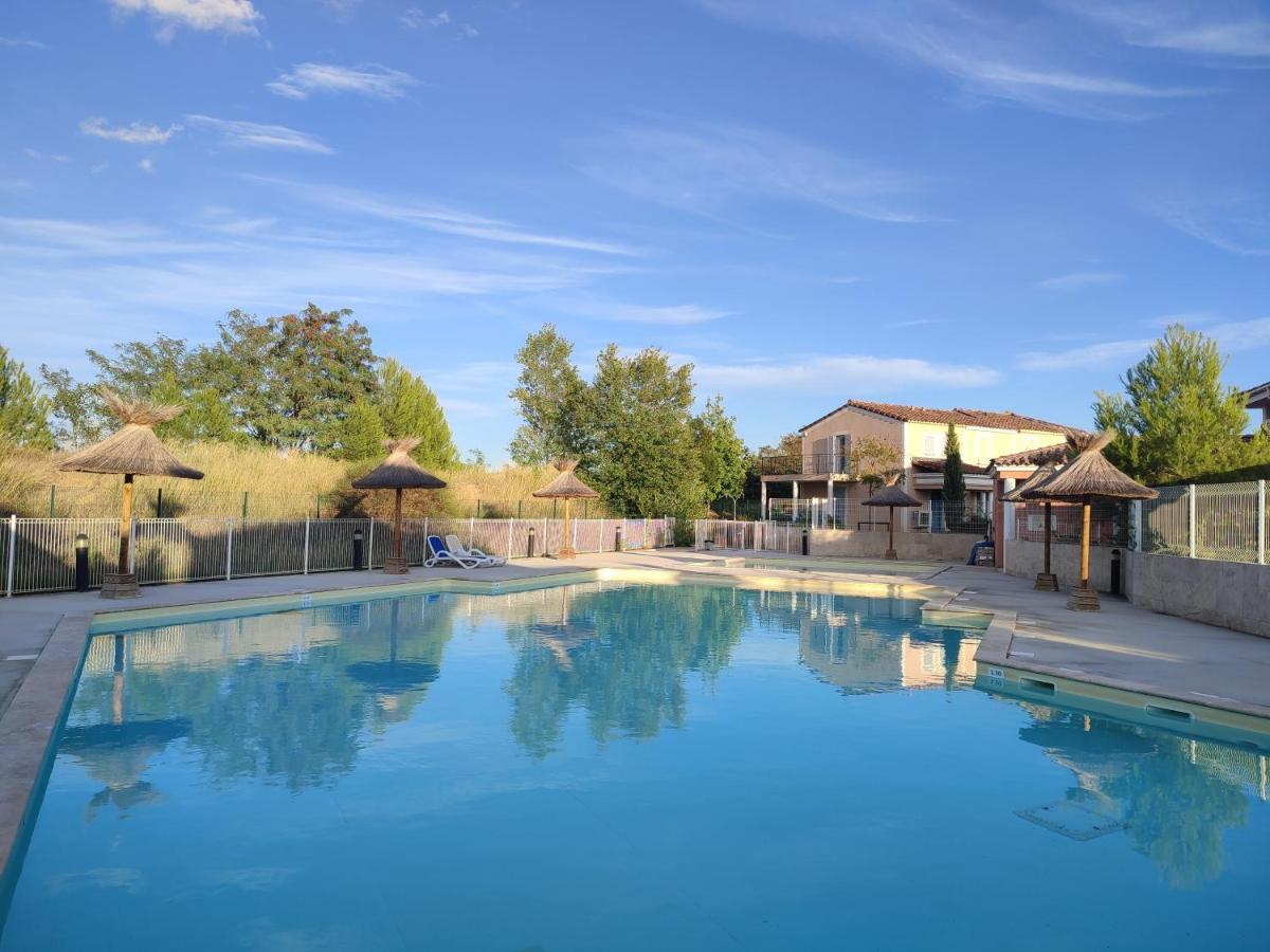 L'Arbois - T2 Avec Piscine Entre Aix Et Marseille Cabriès Exterior foto