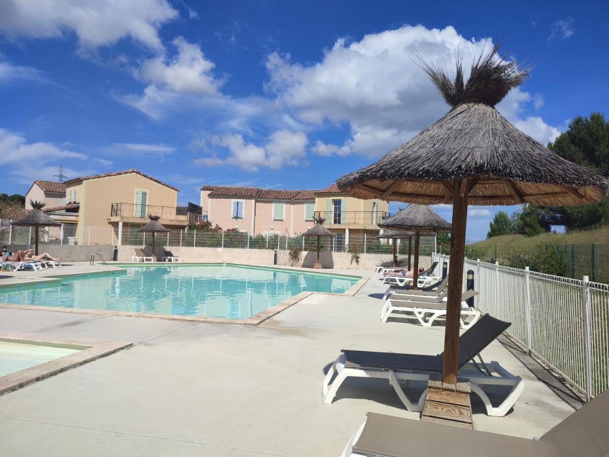 L'Arbois - T2 Avec Piscine Entre Aix Et Marseille Cabriès Exterior foto